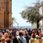 إسبانيا تحقق إيرادات سياحية قياسية بـ134.7 مليار يورو ونمو الإنفاق يتجاوز أعداد الوافدين