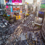 مدن يابانية تواجه السياحة المفرطة برفع ضريبة الإقامة