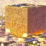 السعودية تعيد ترتيب أولوياتها وتعلّق مشروع “موكعب” العملاق ضمن مراجعة استثماراتها السياحية