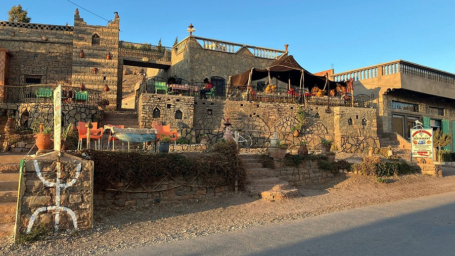 القطاع السياحي بالمغرب يدمج الأمازيغية في التكوين والخدمات السياحية