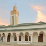 الافتتاح الرسمي لـ “مسجد محمد السادس” بالعاصمة التشادية انجامينا، وذلك بمناسبة إقامة صلاة الجمعة.