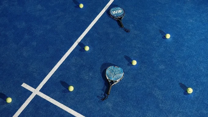 سياحة البادل.. عندما تتحول الرياضة إلى تجربة سفر فاخرة حول العالم