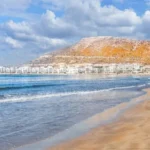 تحسن جودة الشواطئ بالمغرب: 95% من مياه الاستحمام مطابقة للمعايير في 2025