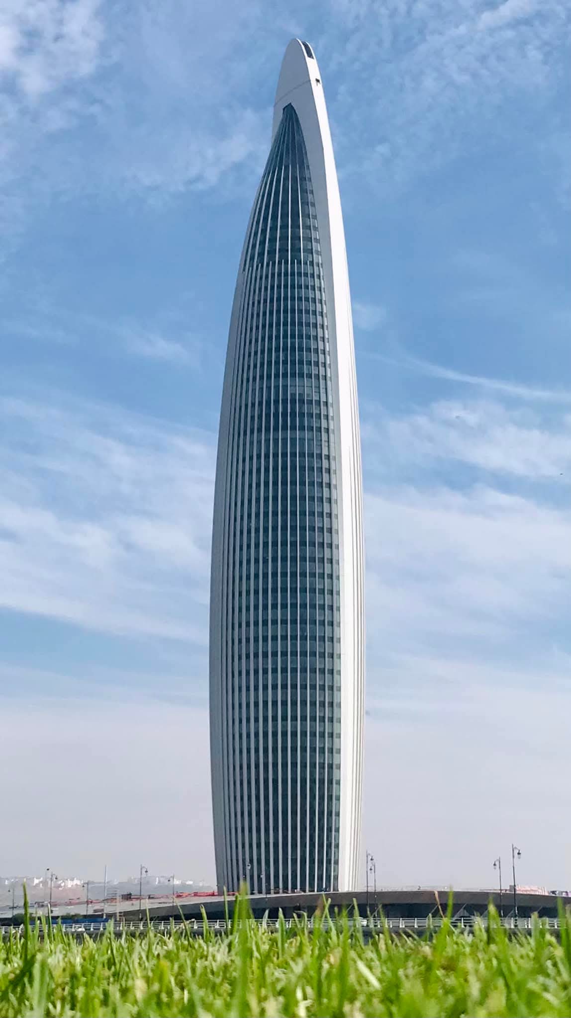 بلومبرغ: الرباط تعانق العالمية.. “برج محمد السادس” يقود تحوّل العاصمة إلى قطب حضري وثقافي صاعد