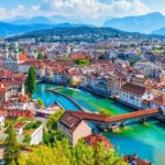 تراجع السياح الآسيويين يضرب القطاع السياحي في سويسرا بسبب تداعيات التوترات الإقليمية