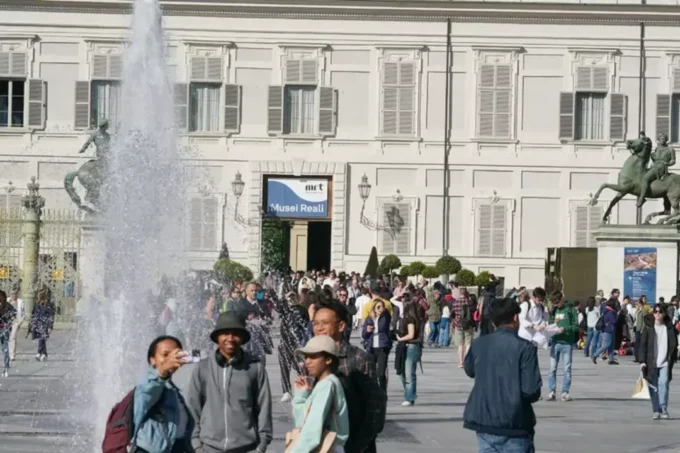 تراجع طفيف في السياحة بإيطاليا خلال عيد الفصح وسط توترات جيوسياسية