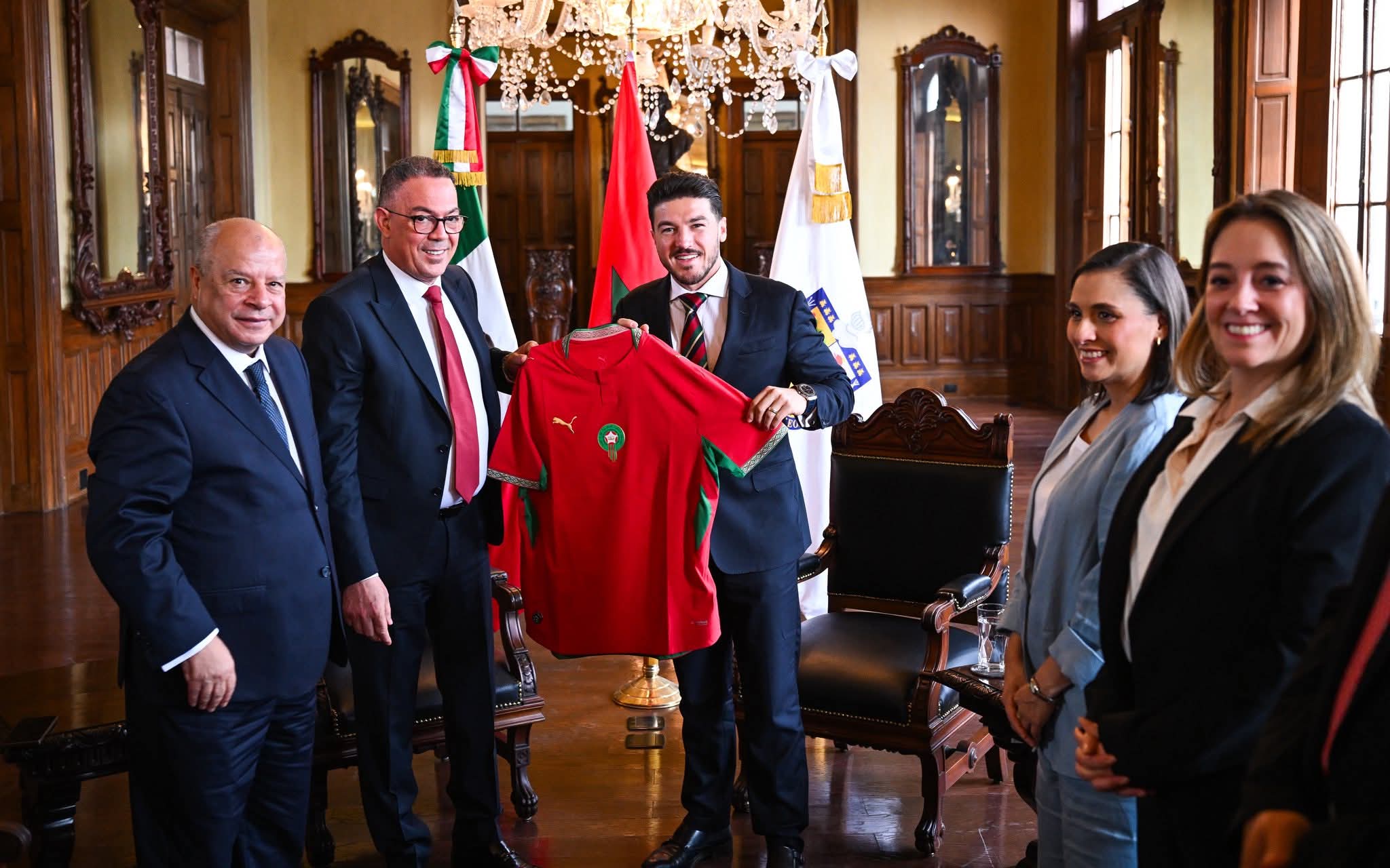 مونتيري تكتسي ألوان المغرب.. استقبال رسمي واستعدادات استثنائية قبل القمة المونديالية أمام هولندا