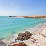 شاطئ بورتو ريكو.. كنز طبيعي يخطف أنظار زوار الداخلة ويغري عشاق الهدوء والمغامرة