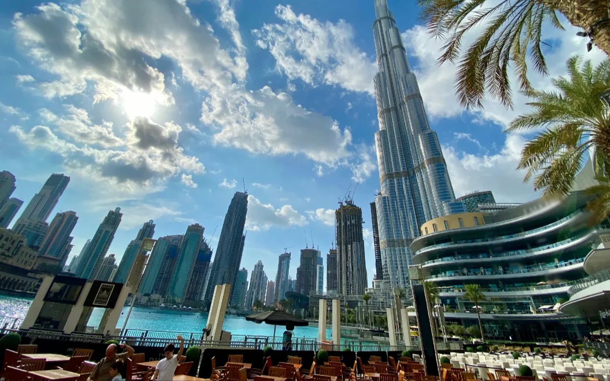 تأشيرة إماراتية لخمس سنوات تفتح الباب أمام المغاربة لزيارات سياحية متكررة