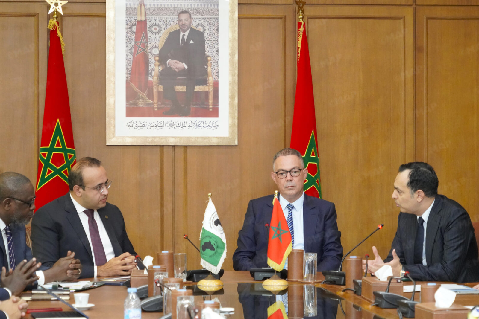 المغرب والبنك الإفريقي للتنمية يوقعان اتفاقية تمويل لتحديث البنيات التحتية السككية