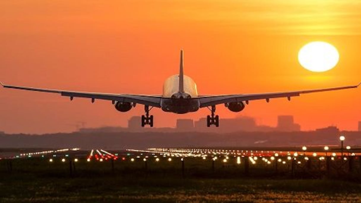 أكثر من 771 ألف مسافر في حركة النقل الجوي المرتبطة بأمريكا الشمالية